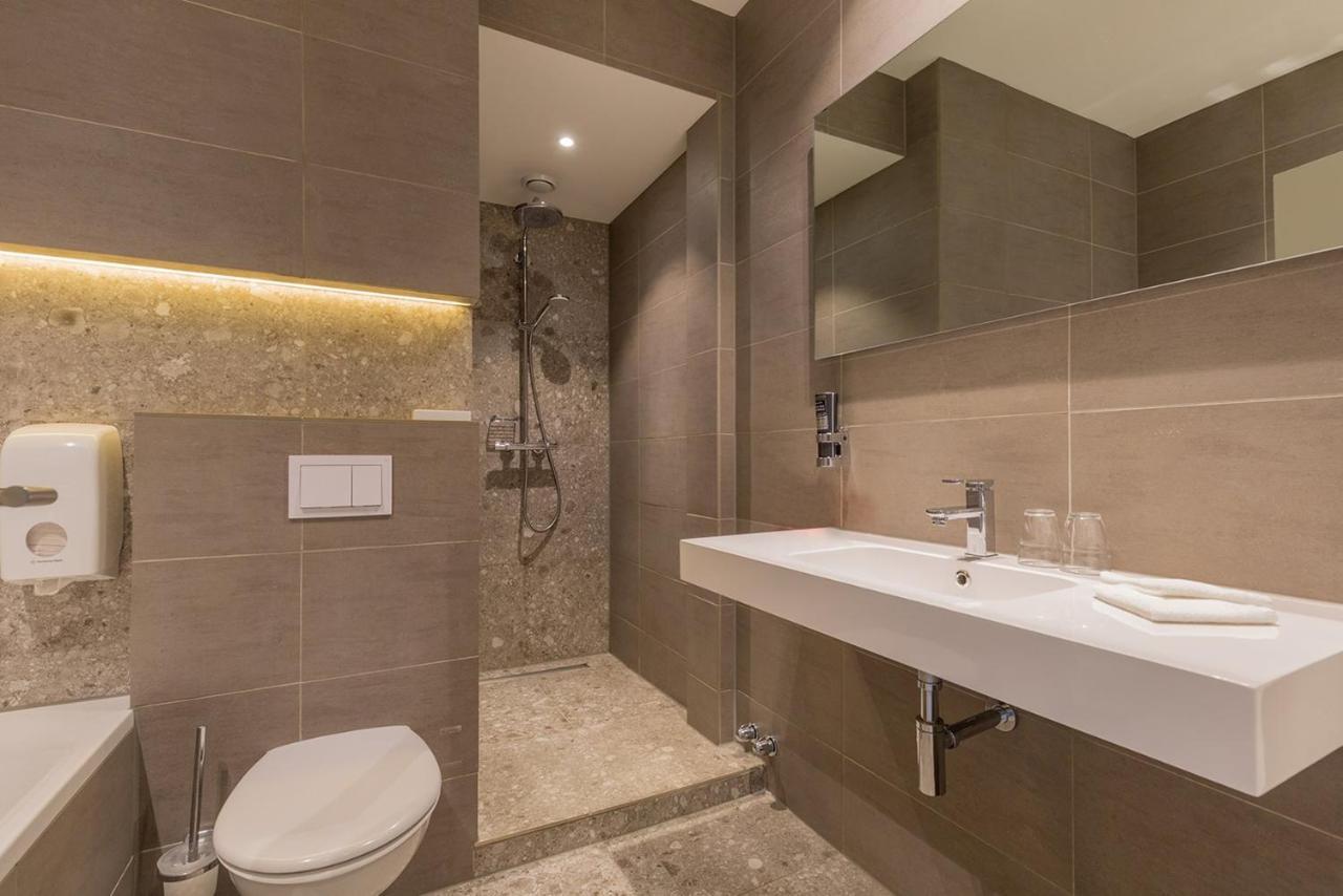 Hotel Leonardo The Plaza 4*